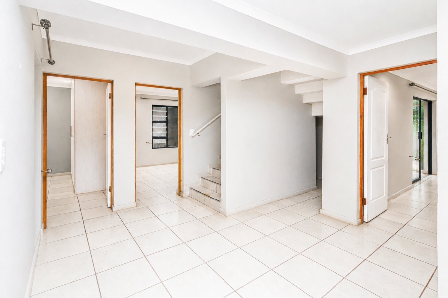 3 Bedroom Property for Sale in Magalies Golf Estate North West